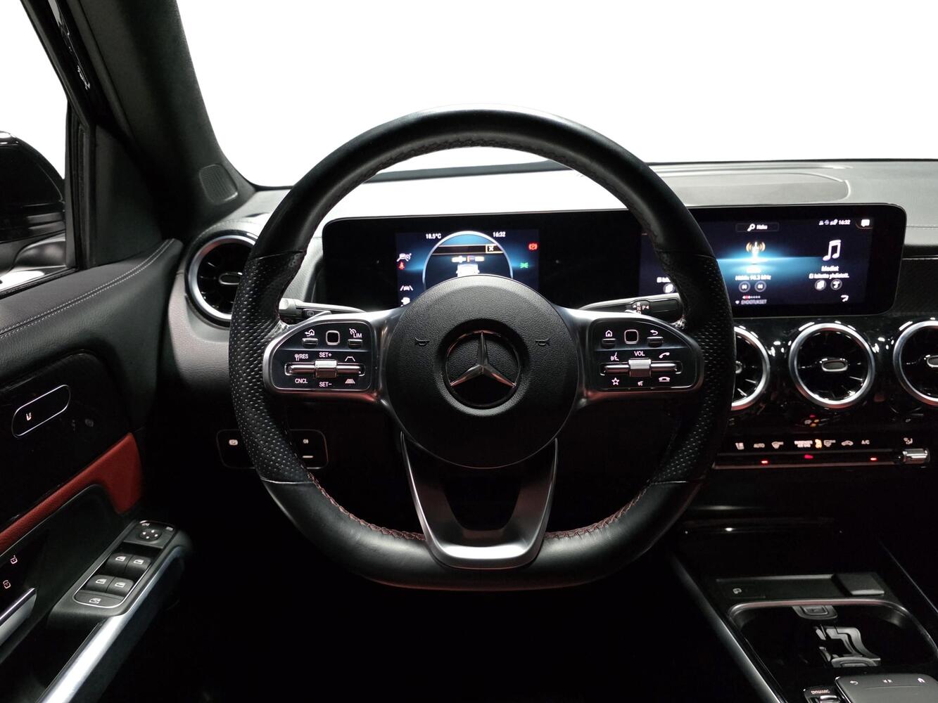Mercedes-Benz GLB vaihtoauto