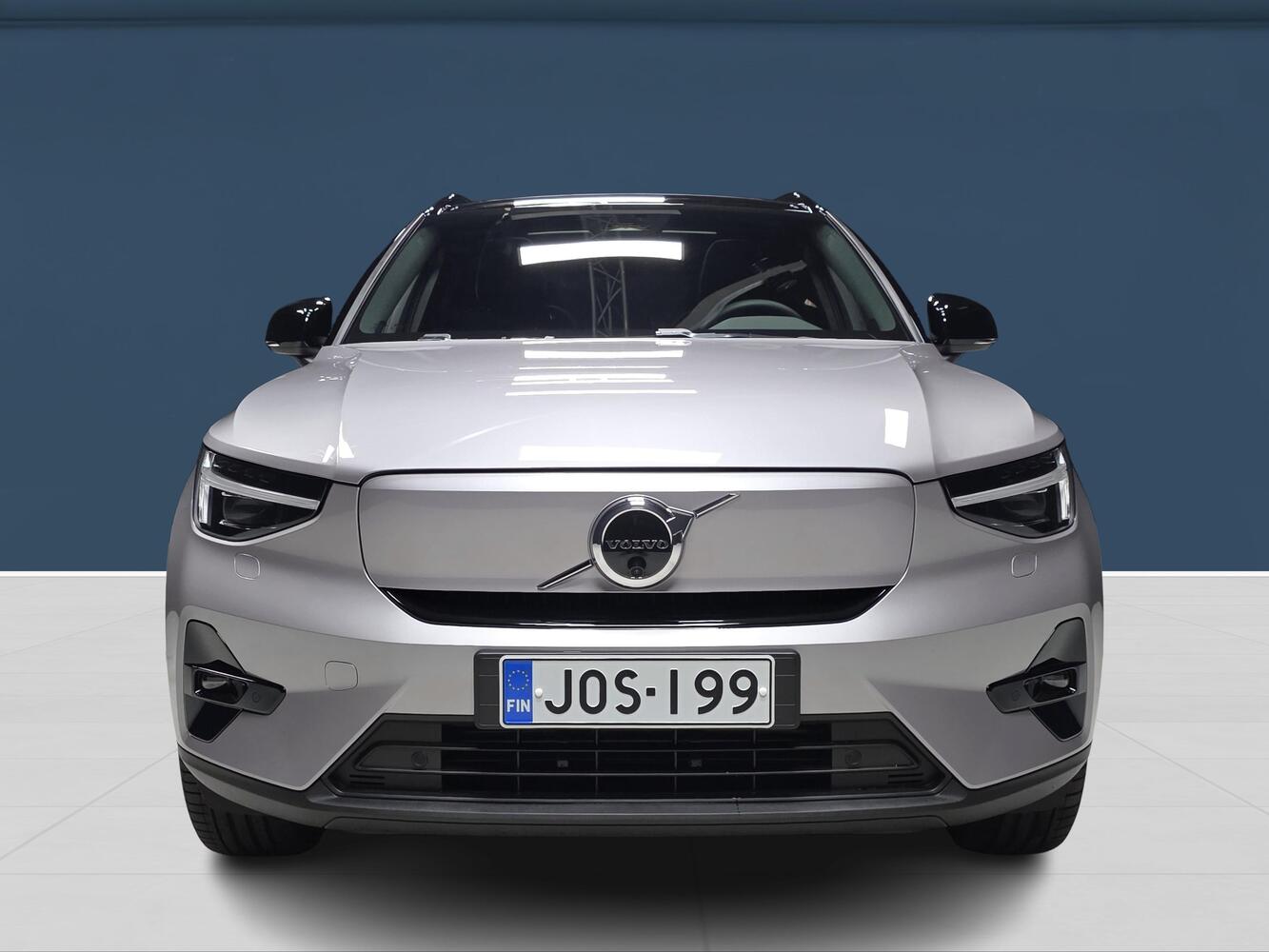 Volvo EX40 vaihtoauto