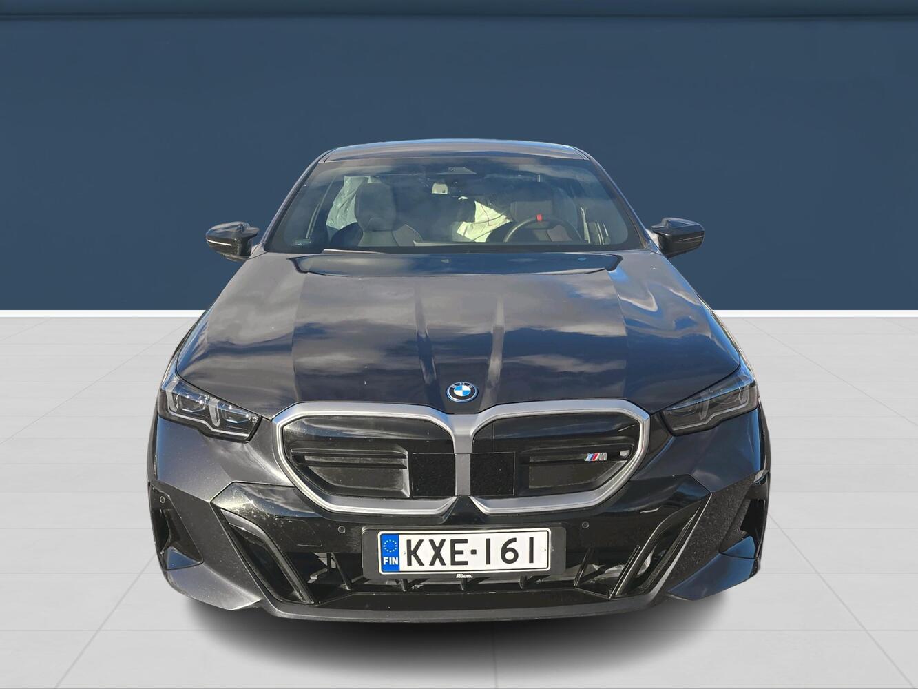 BMW i5 M60 vaihtoauto