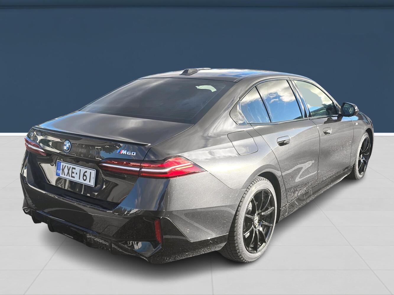 BMW i5 M60 vaihtoauto