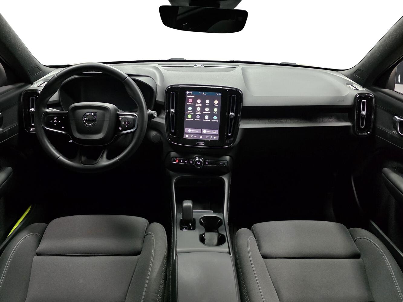 Volvo EX40 vaihtoauto