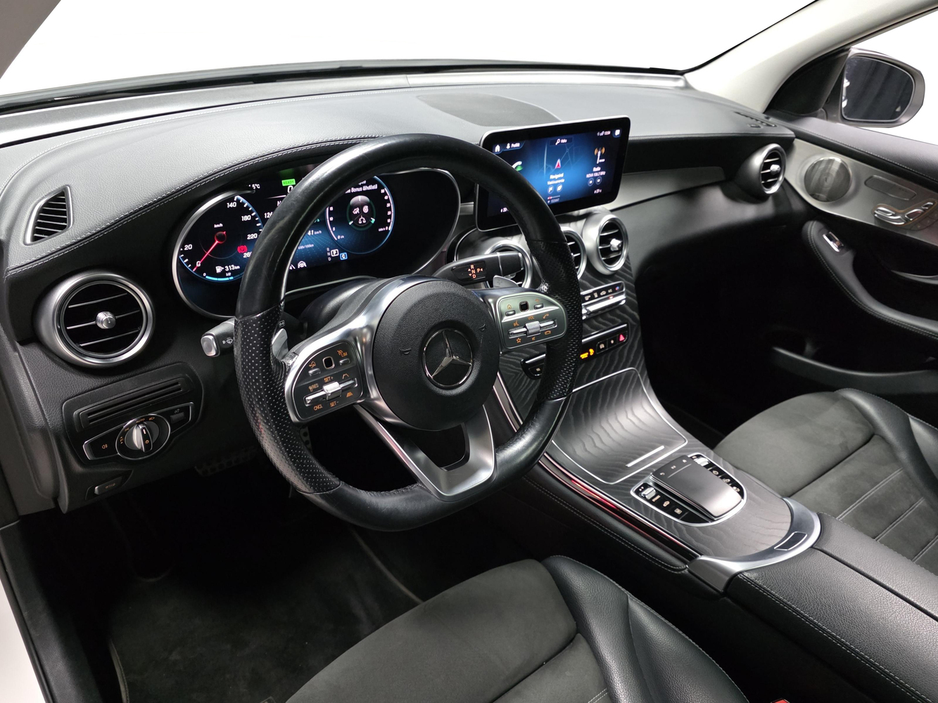 Mercedes-Benz GLC vaihtoauto
