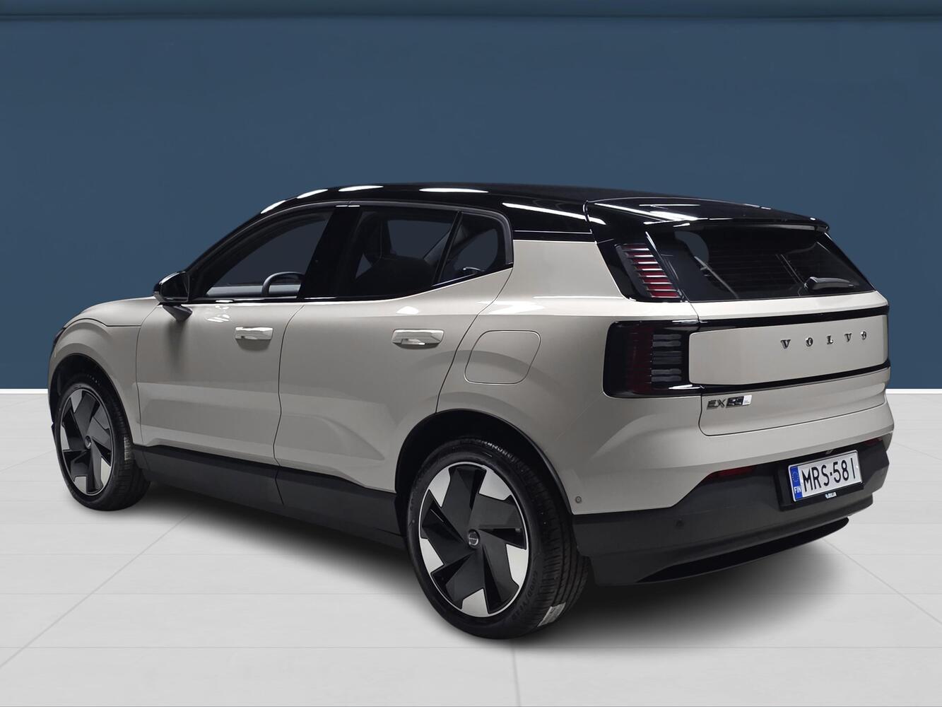 Volvo EX30 vaihtoauto