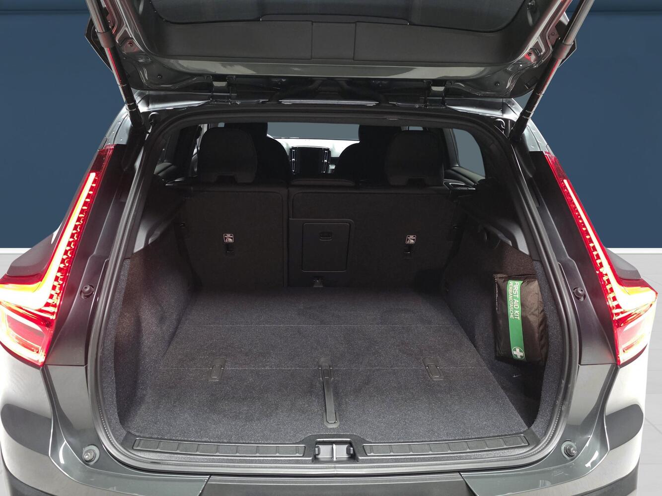 Volvo EX40 vaihtoauto