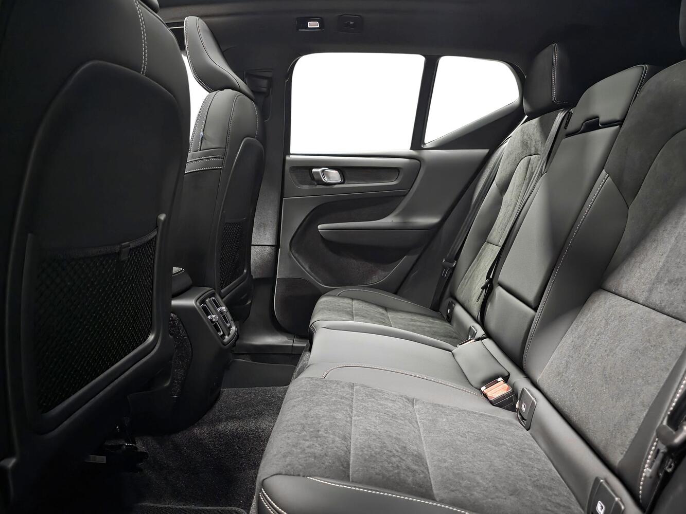 Volvo EX40 vaihtoauto