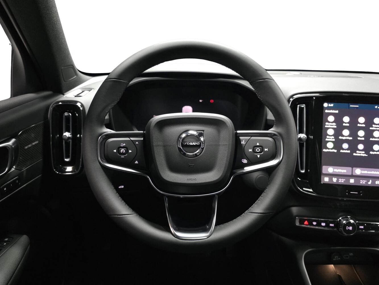 Volvo EX40 vaihtoauto