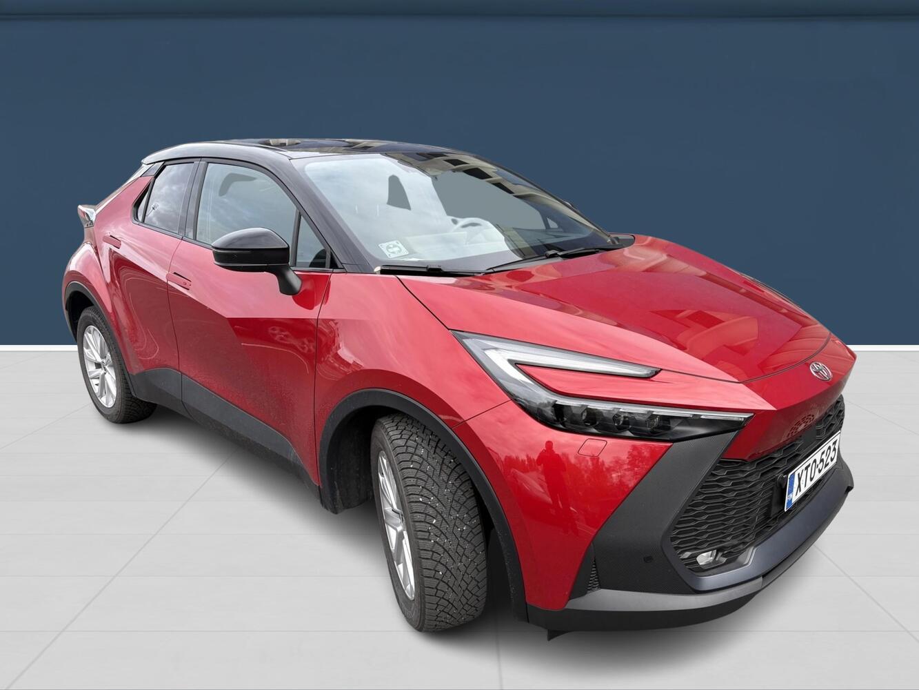 Toyota C-HR vaihtoauto