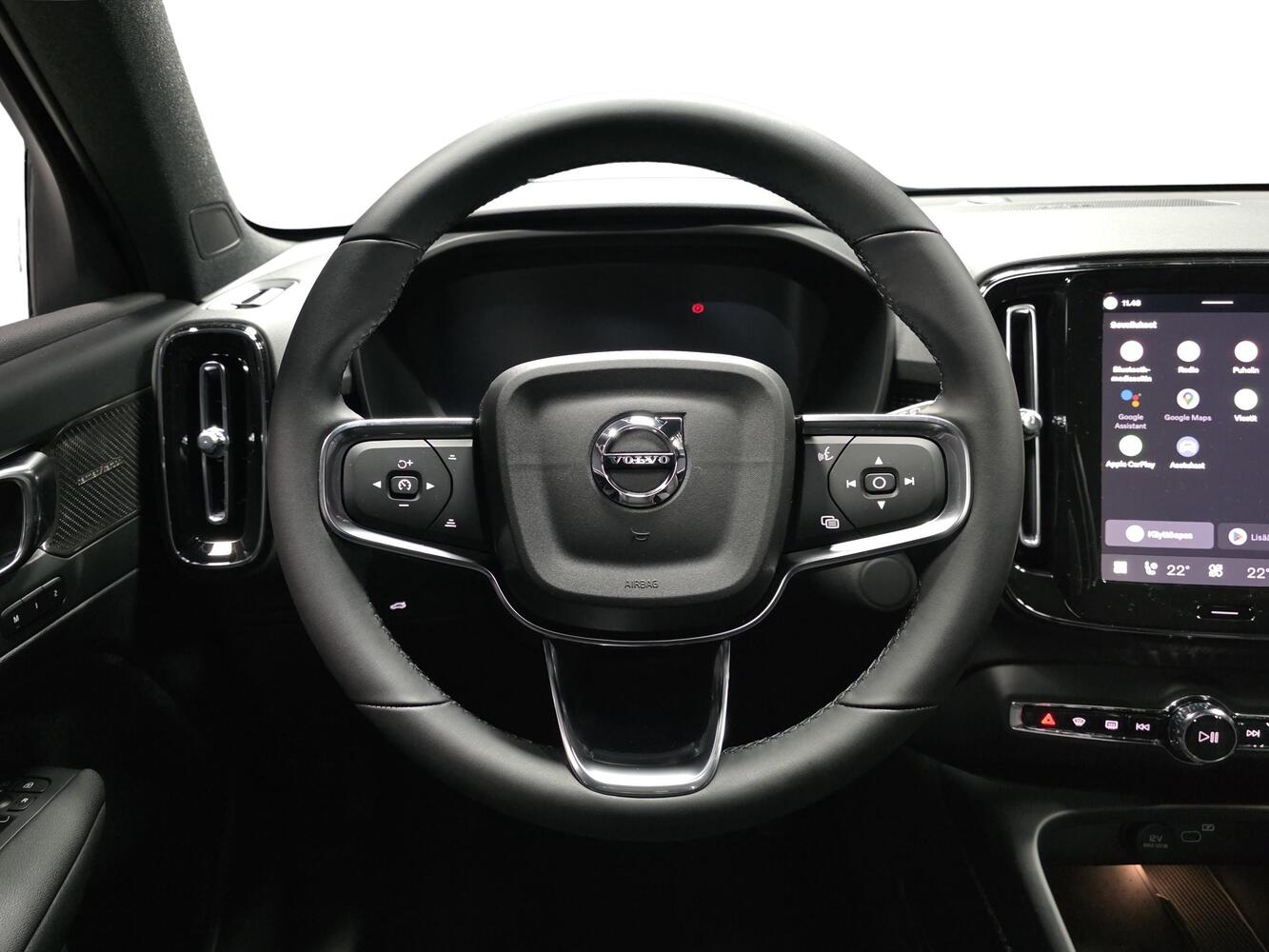 Volvo EX40 vaihtoauto