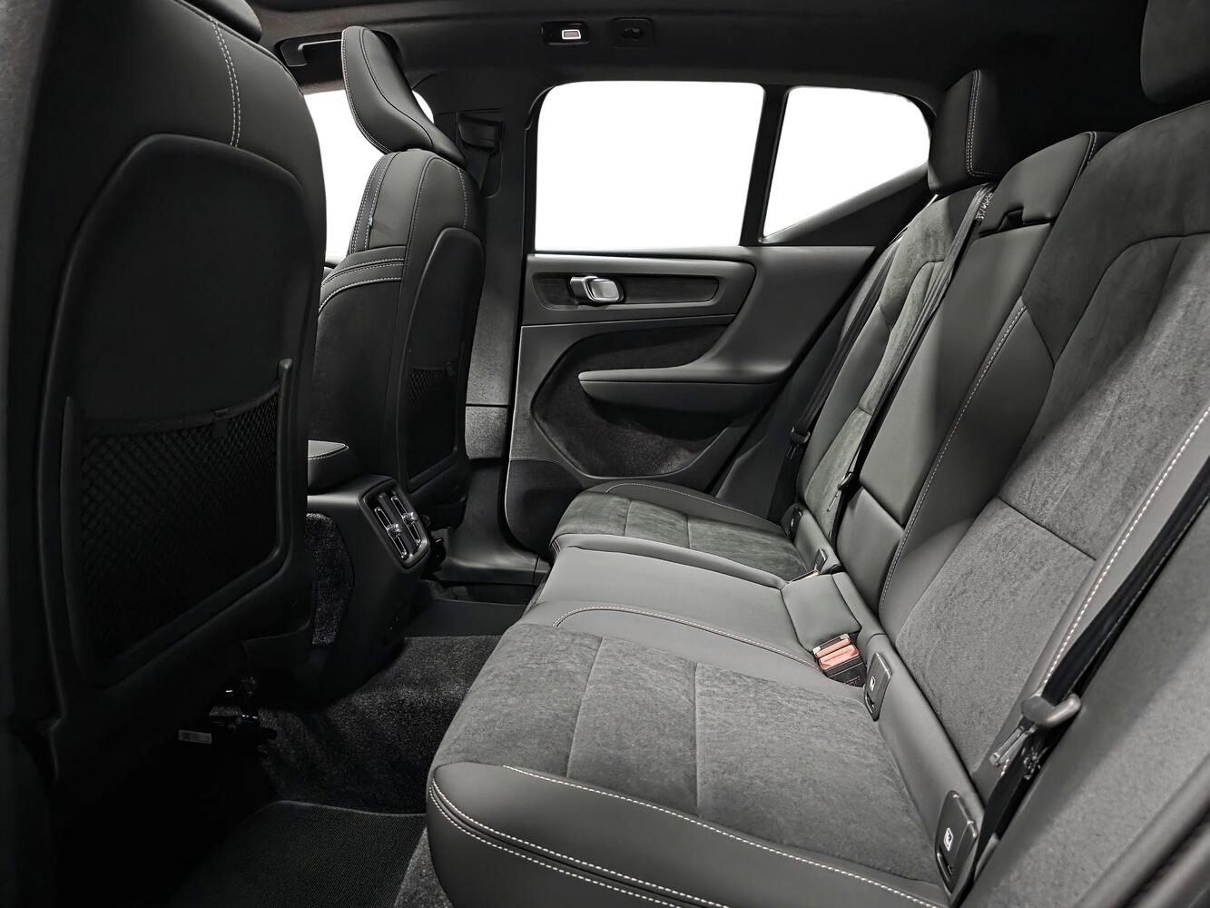 Volvo EX40 vaihtoauto