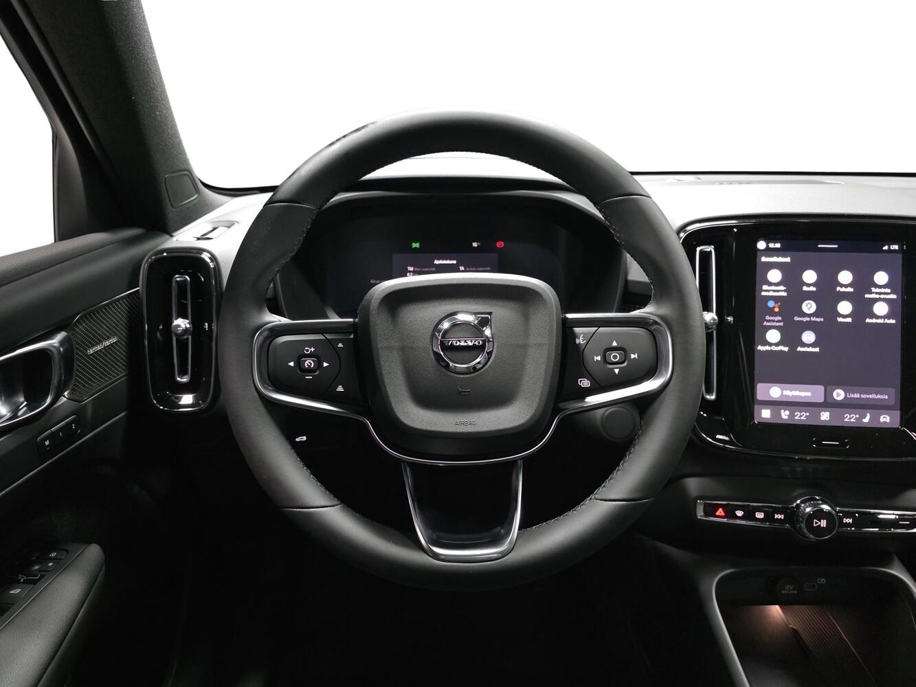 Volvo EX40 vaihtoauto