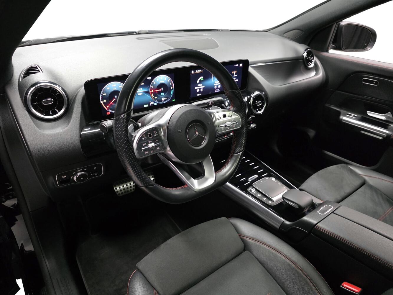 Mercedes-Benz GLA vaihtoauto