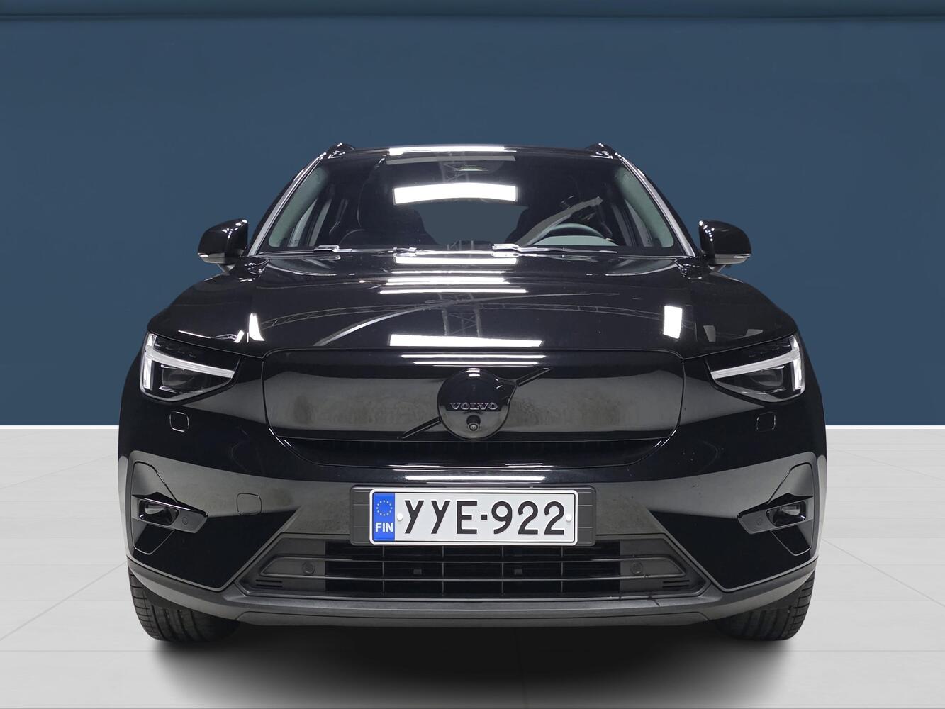 Volvo EX40 vaihtoauto