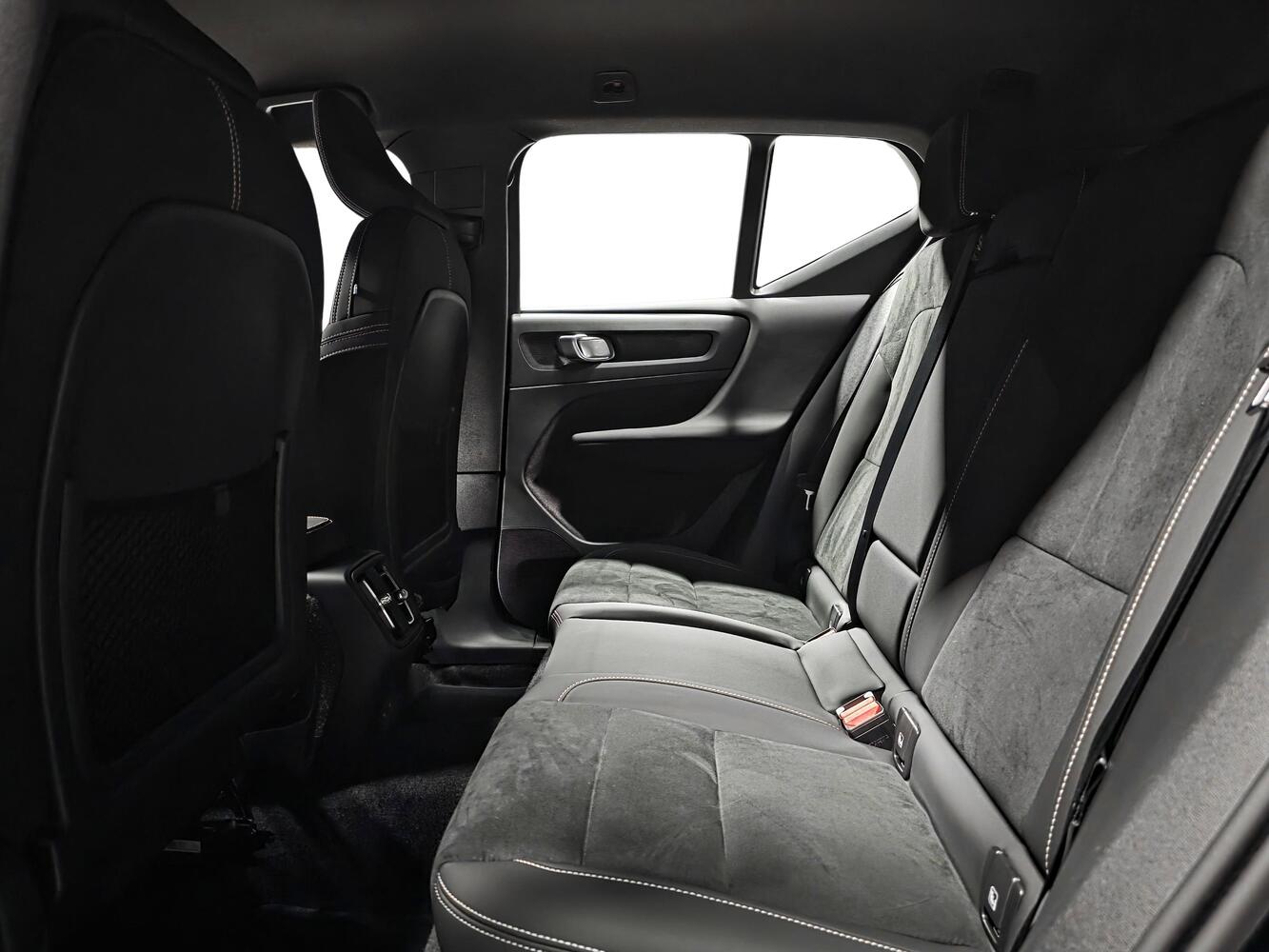 Volvo EX40 vaihtoauto