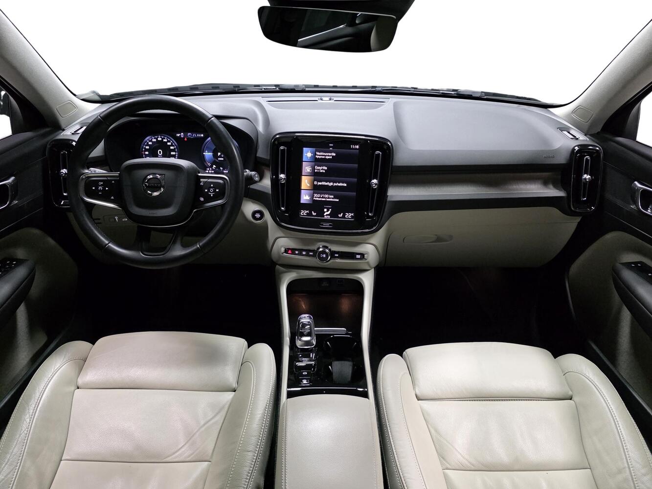Volvo XC40 vaihtoauto