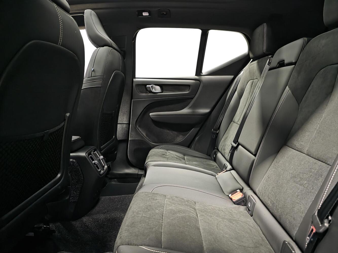 Volvo EX40 vaihtoauto
