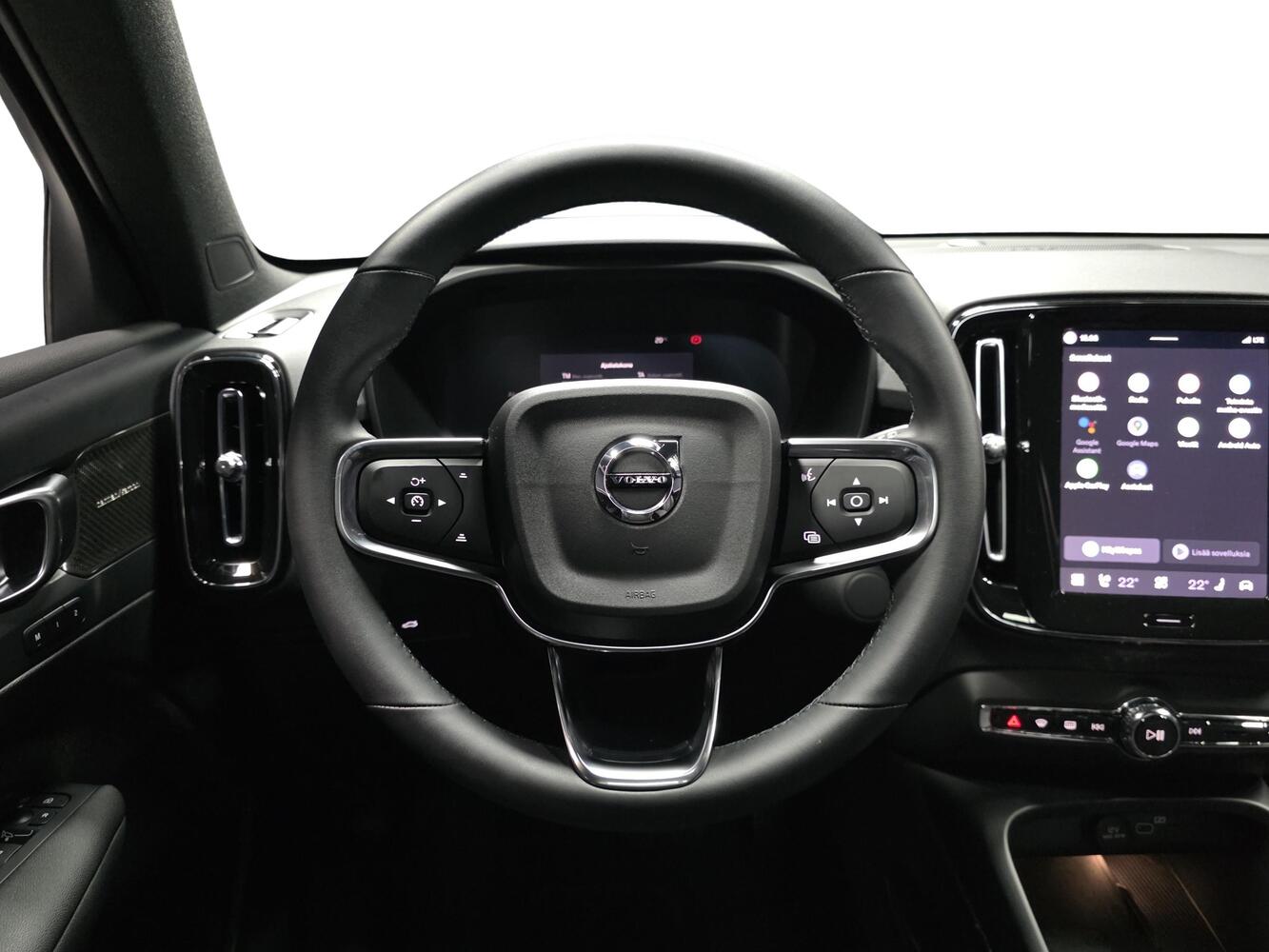 Volvo EX40 vaihtoauto