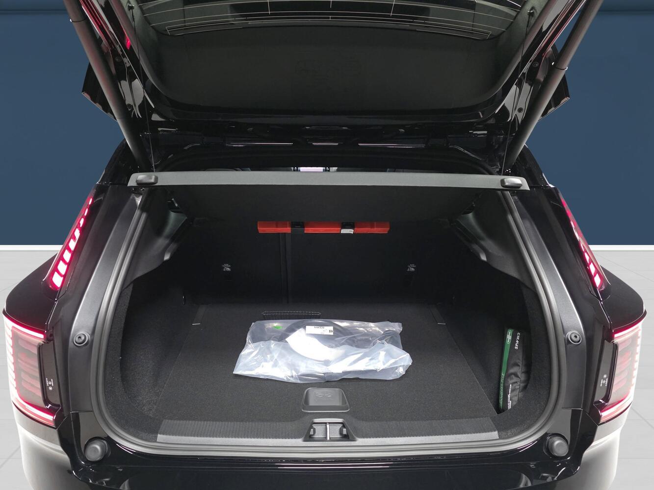 Volvo EX30 Cross Country vaihtoauto