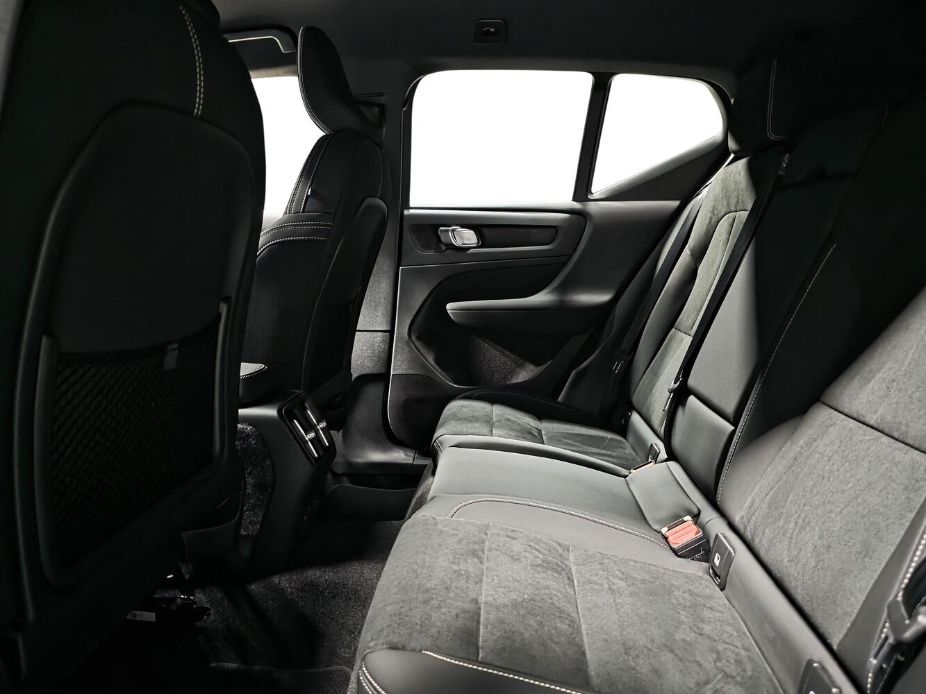Volvo EX40 vaihtoauto