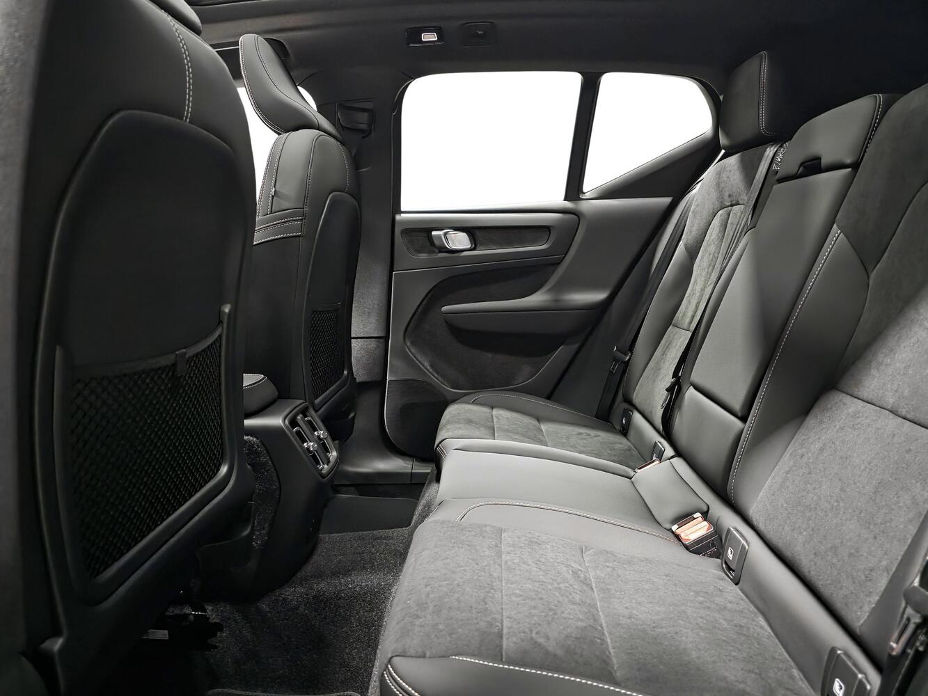 Volvo EX40 vaihtoauto