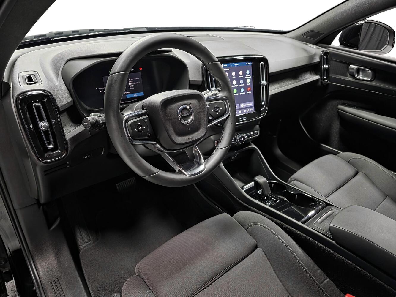 Volvo C40 vaihtoauto