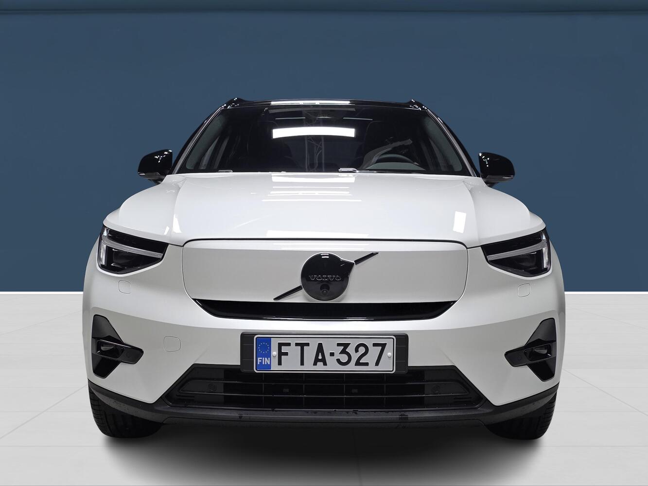 Volvo EX40 vaihtoauto