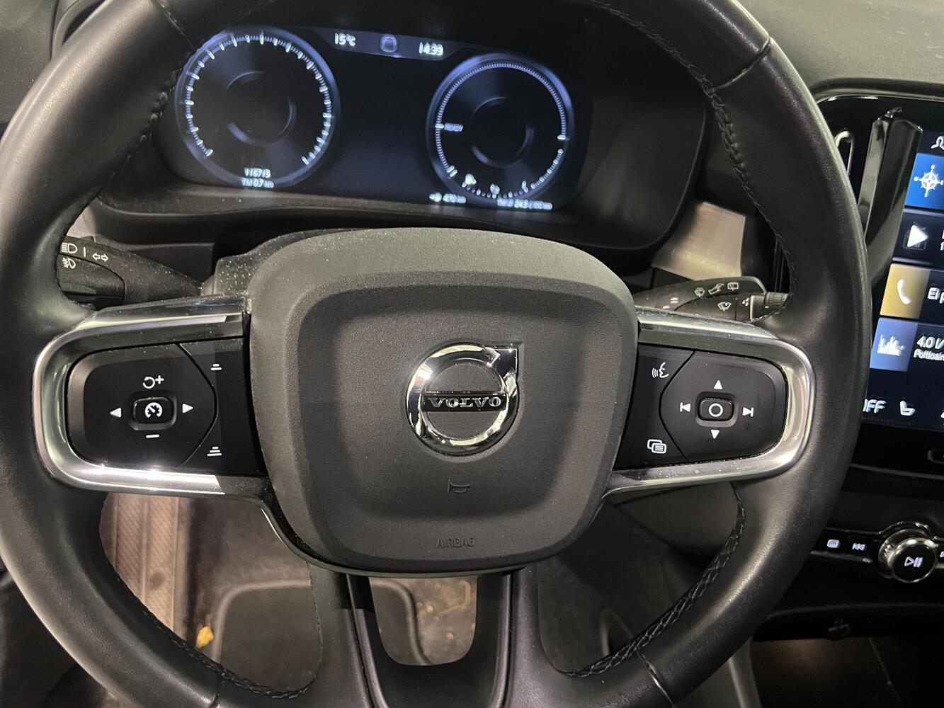 Volvo XC40 vaihtoauto