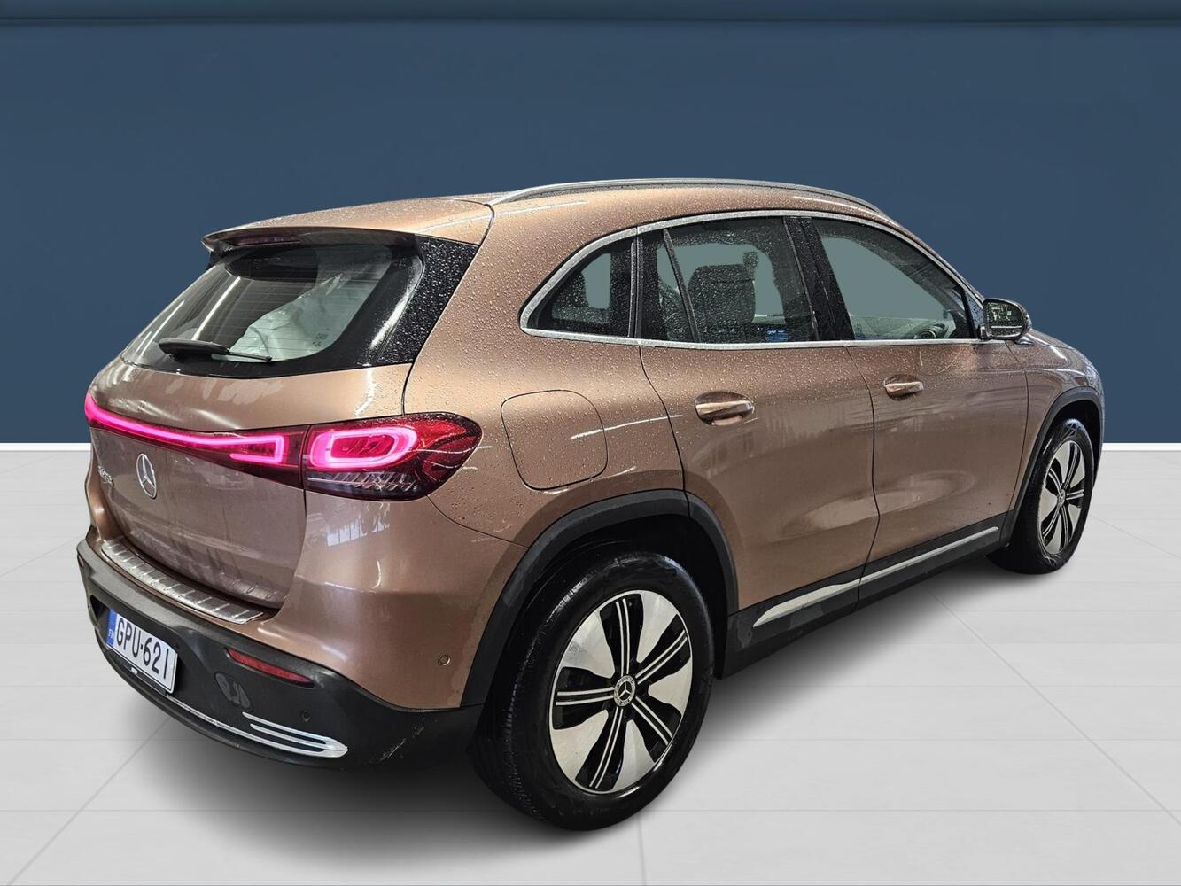Mercedes-Benz EQA vaihtoauto