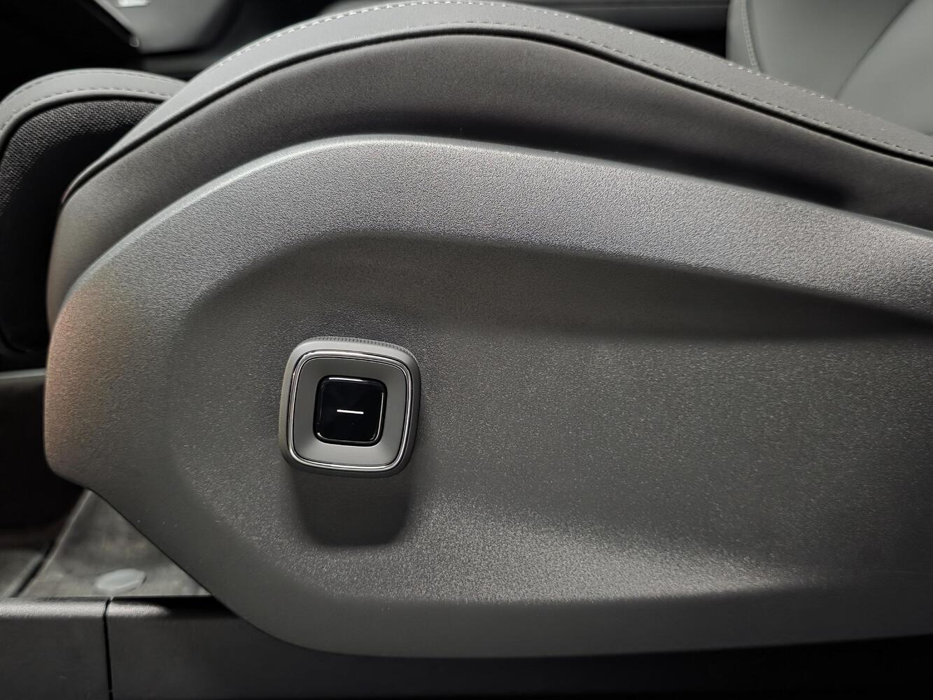 Volvo EX60 vaihtoauto