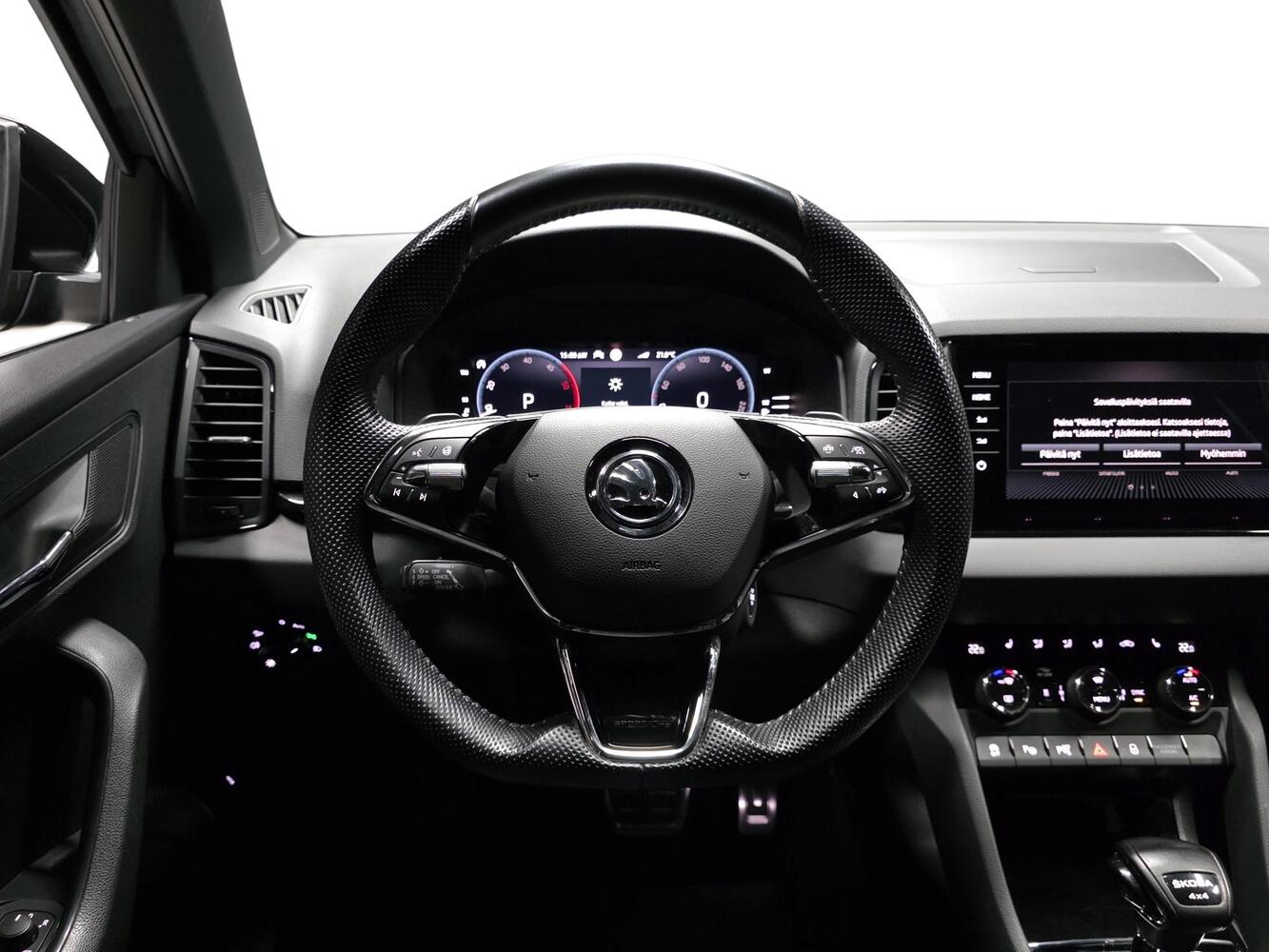 Skoda Karoq vaihtoauto