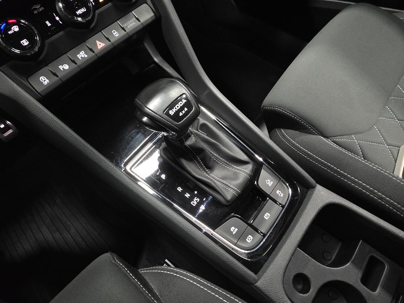 Skoda Karoq vaihtoauto