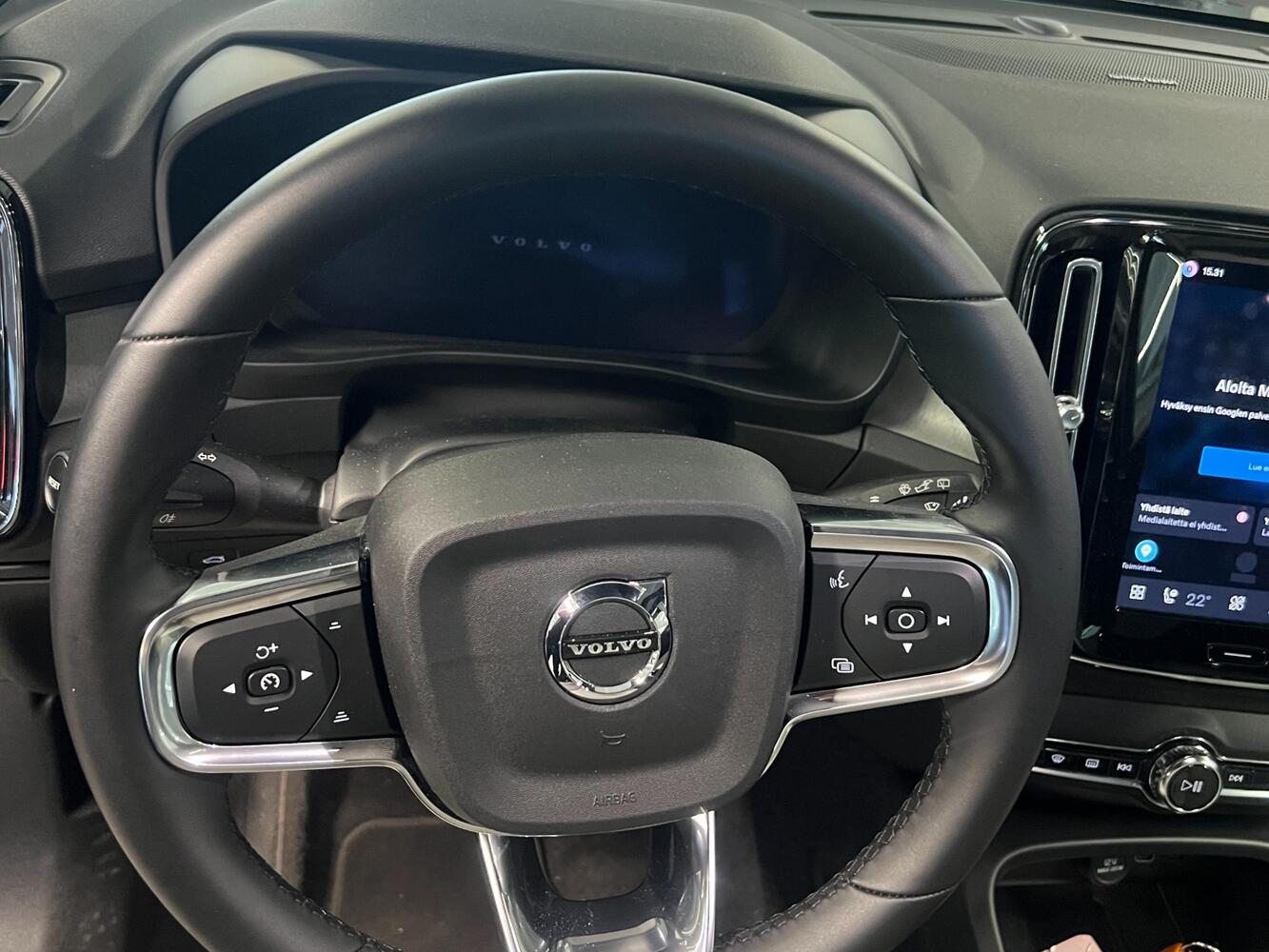 Volvo EX40 vaihtoauto