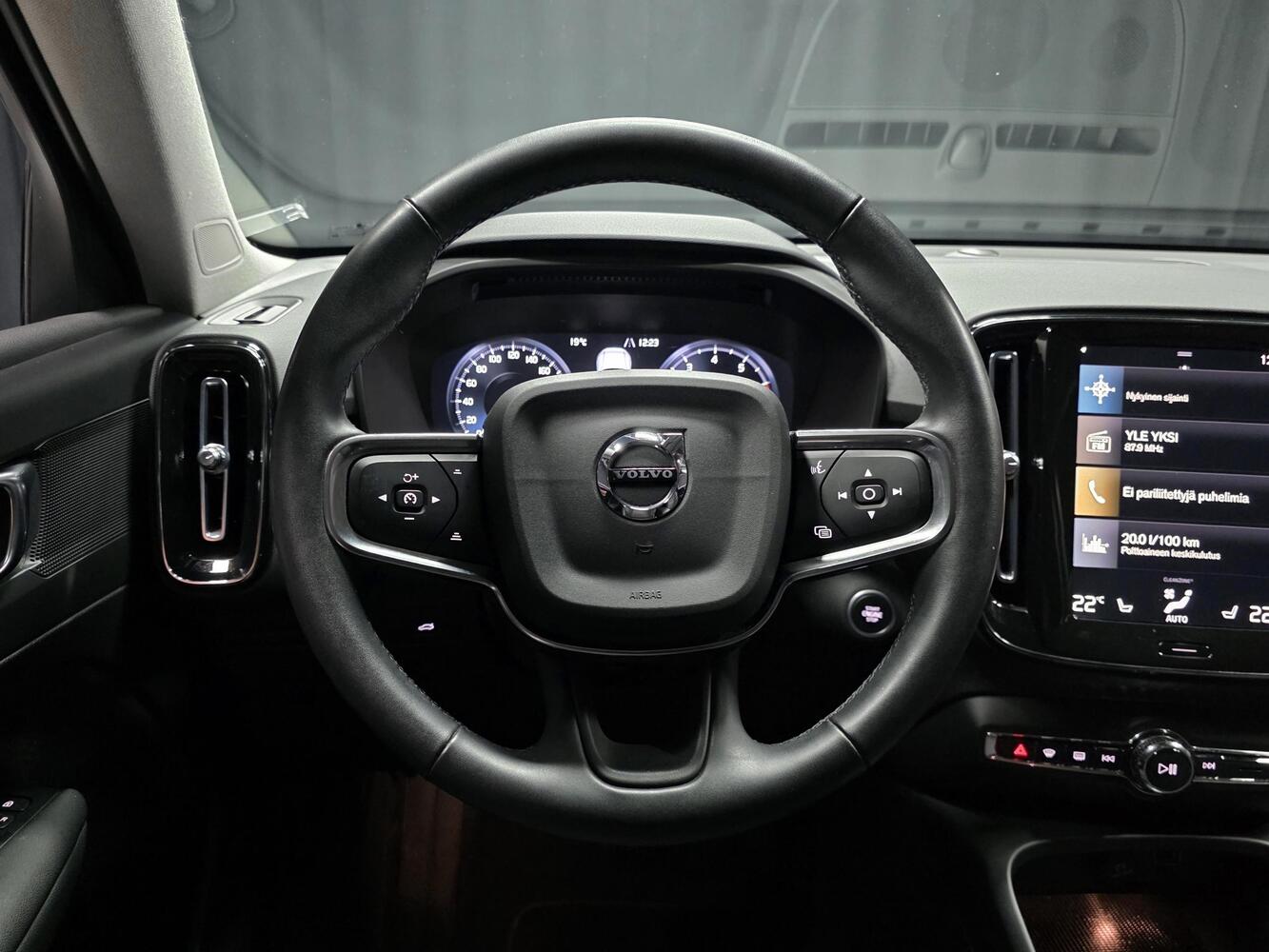 Volvo XC40 vaihtoauto