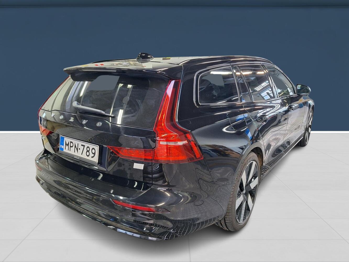 Volvo V60 vaihtoauto