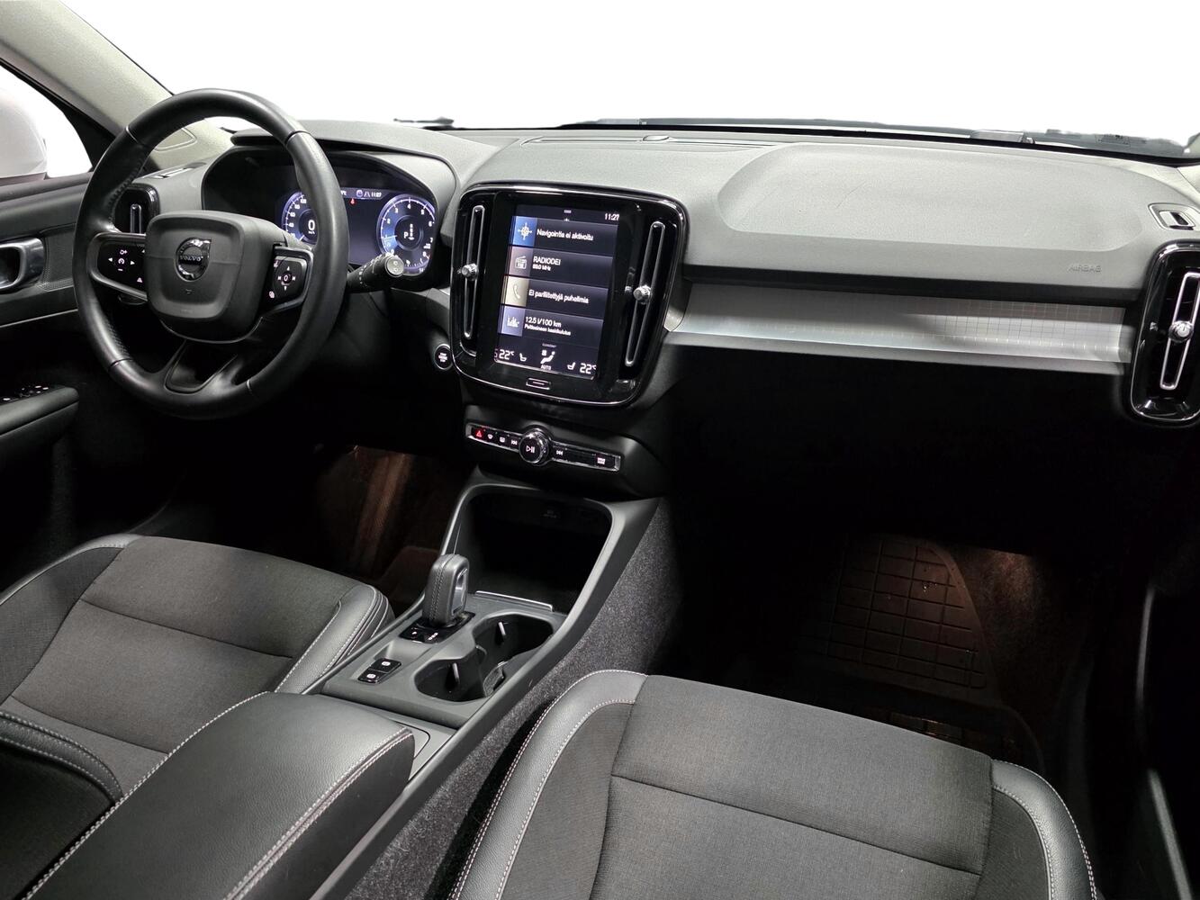 Volvo XC40 vaihtoauto