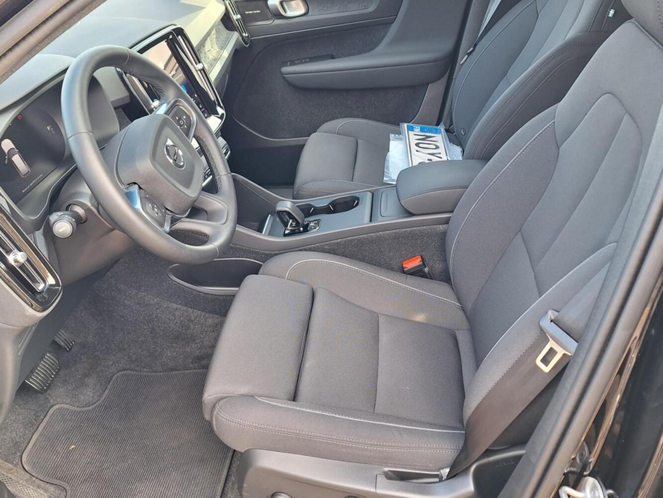 Volvo EX40 vaihtoauto