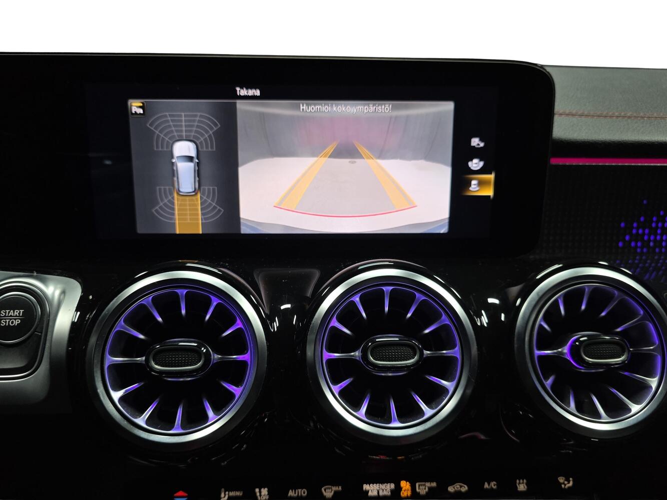 Mercedes-Benz EQB vaihtoauto
