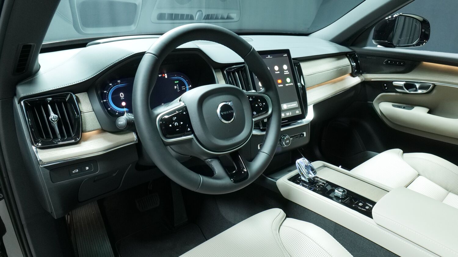 Volvo XC90 vaihtoauto