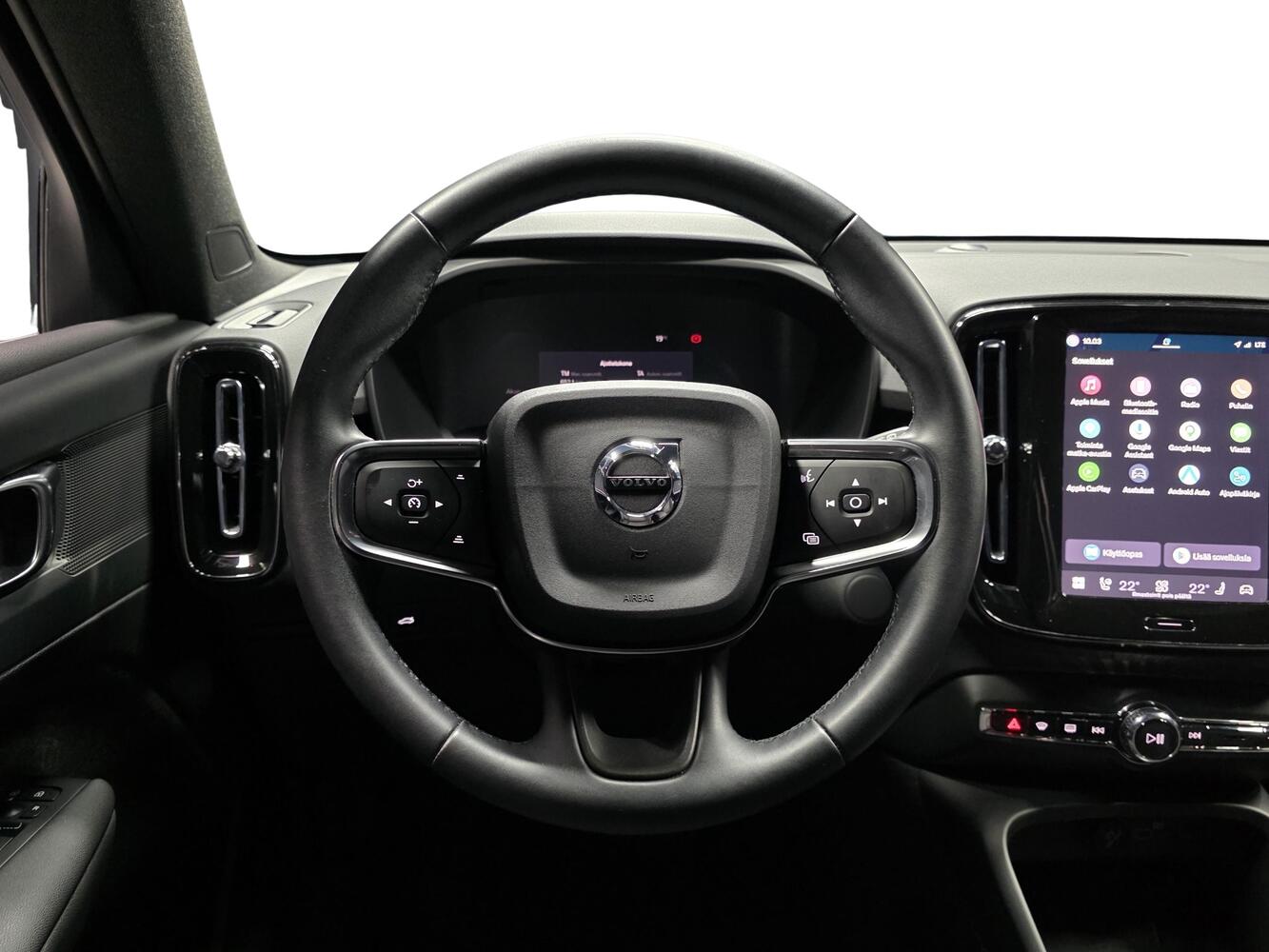 Volvo EX40 vaihtoauto