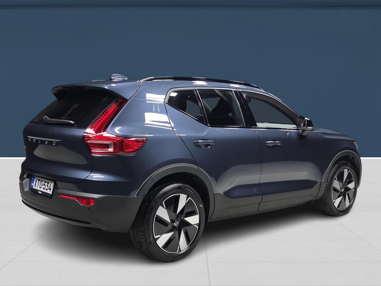 Volvo EX40 vaihtoauto