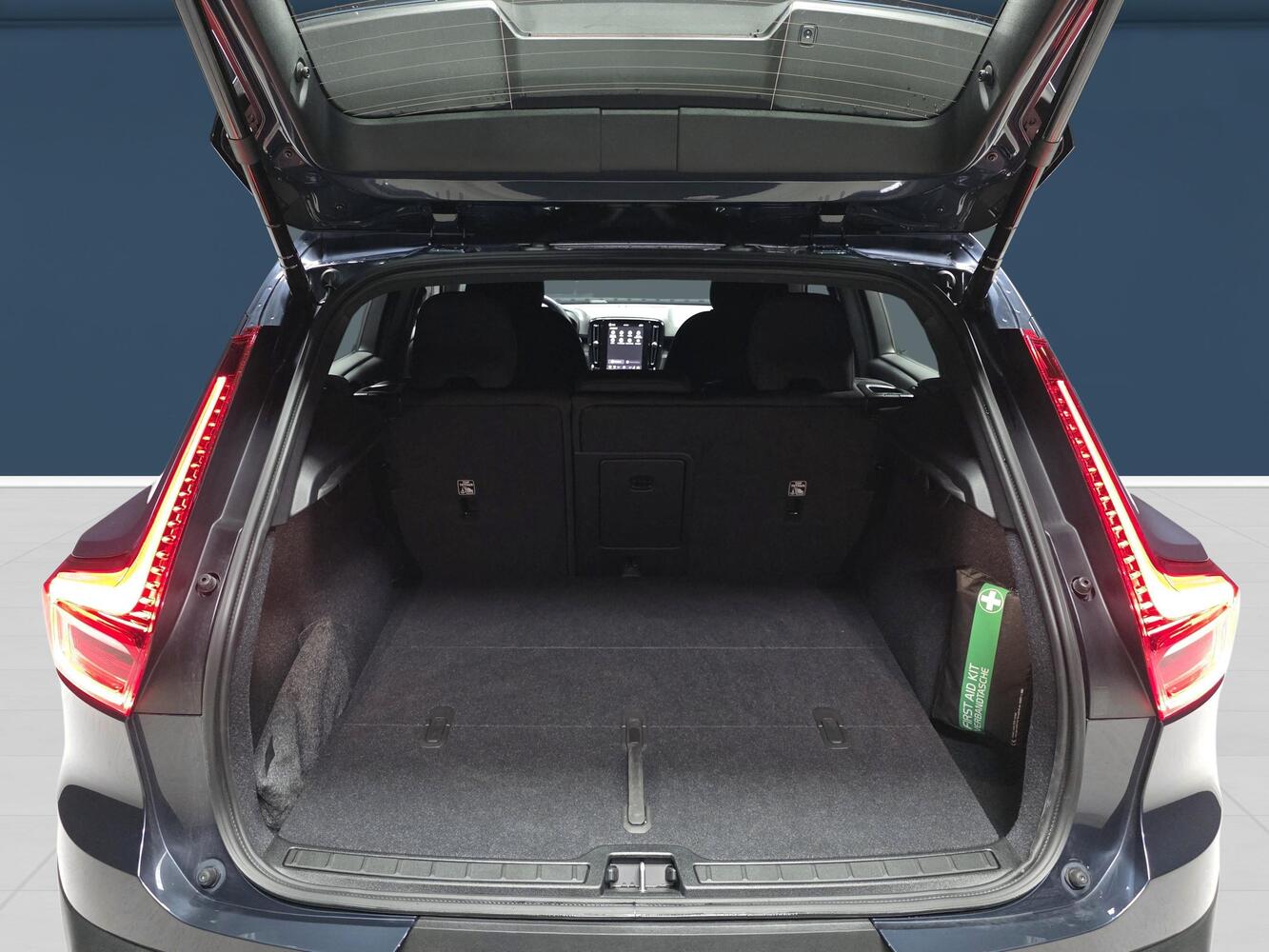 Volvo EX40 vaihtoauto
