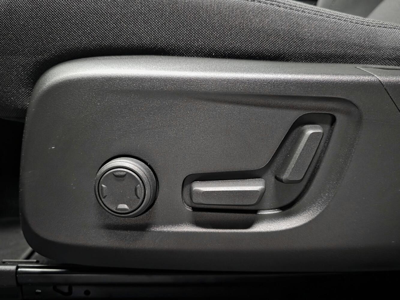 Volvo EX40 vaihtoauto