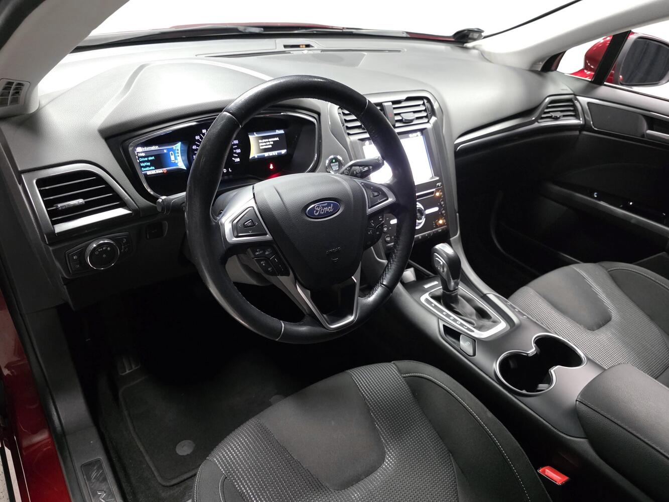 Ford Mondeo vaihtoauto