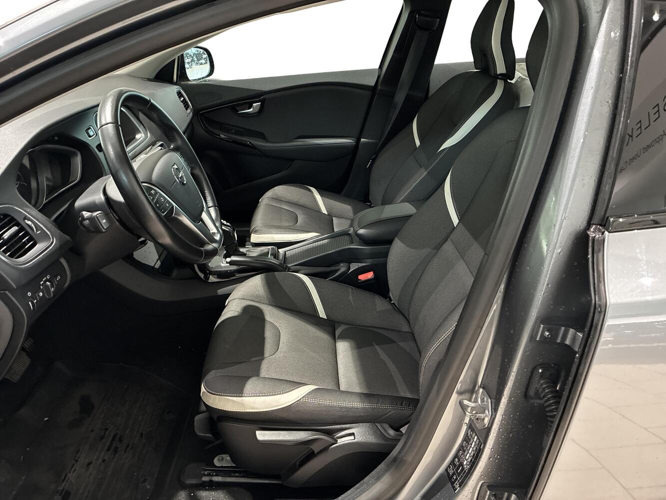 Volvo V40 vaihtoauto