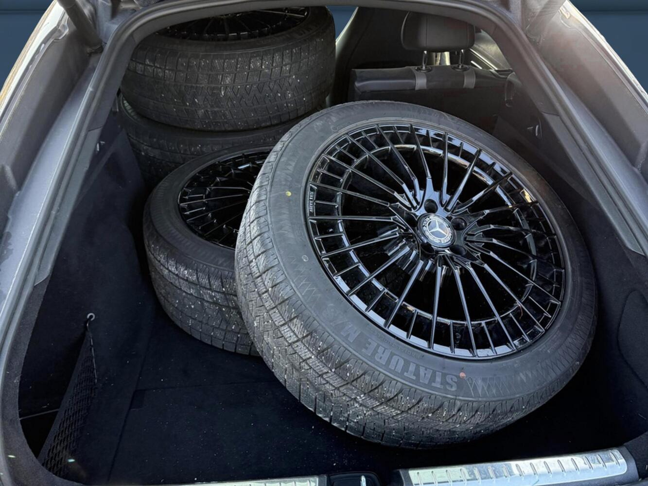 Mercedes-Benz EQS vaihtoauto