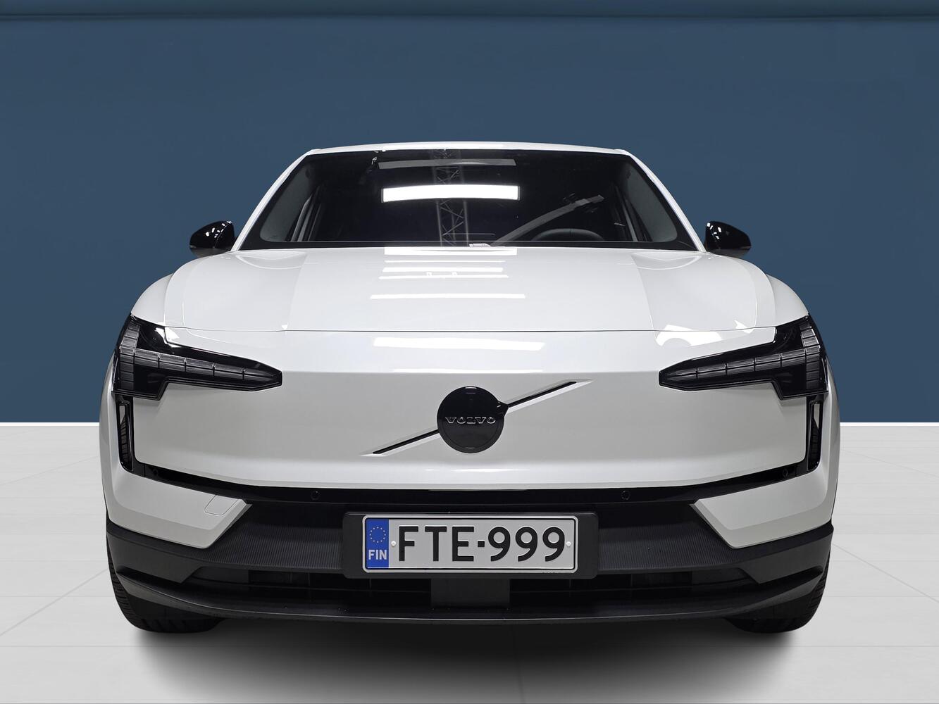 Volvo EX30 vaihtoauto