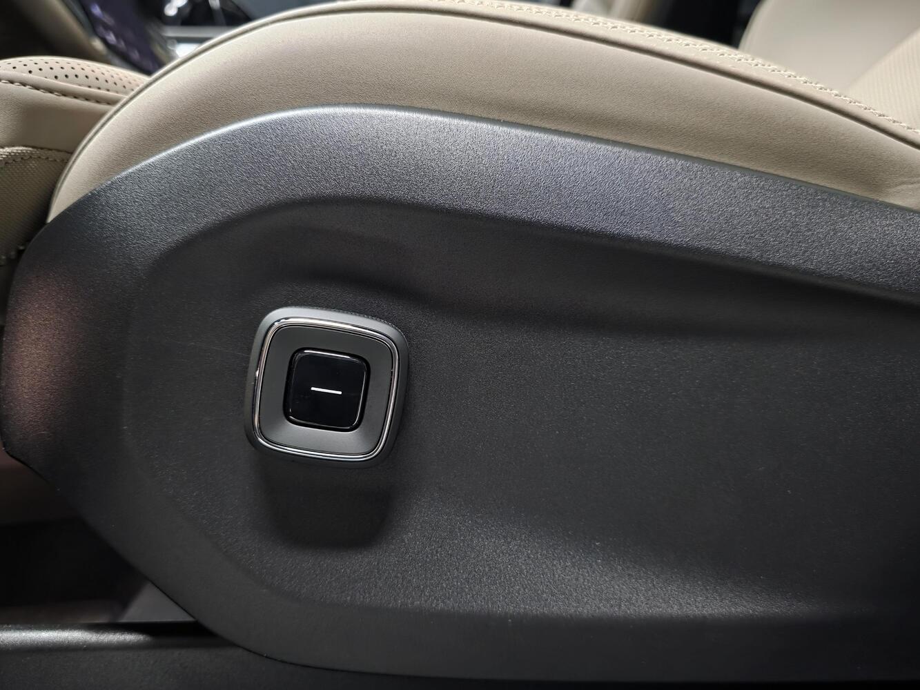 Volvo EX90 vaihtoauto