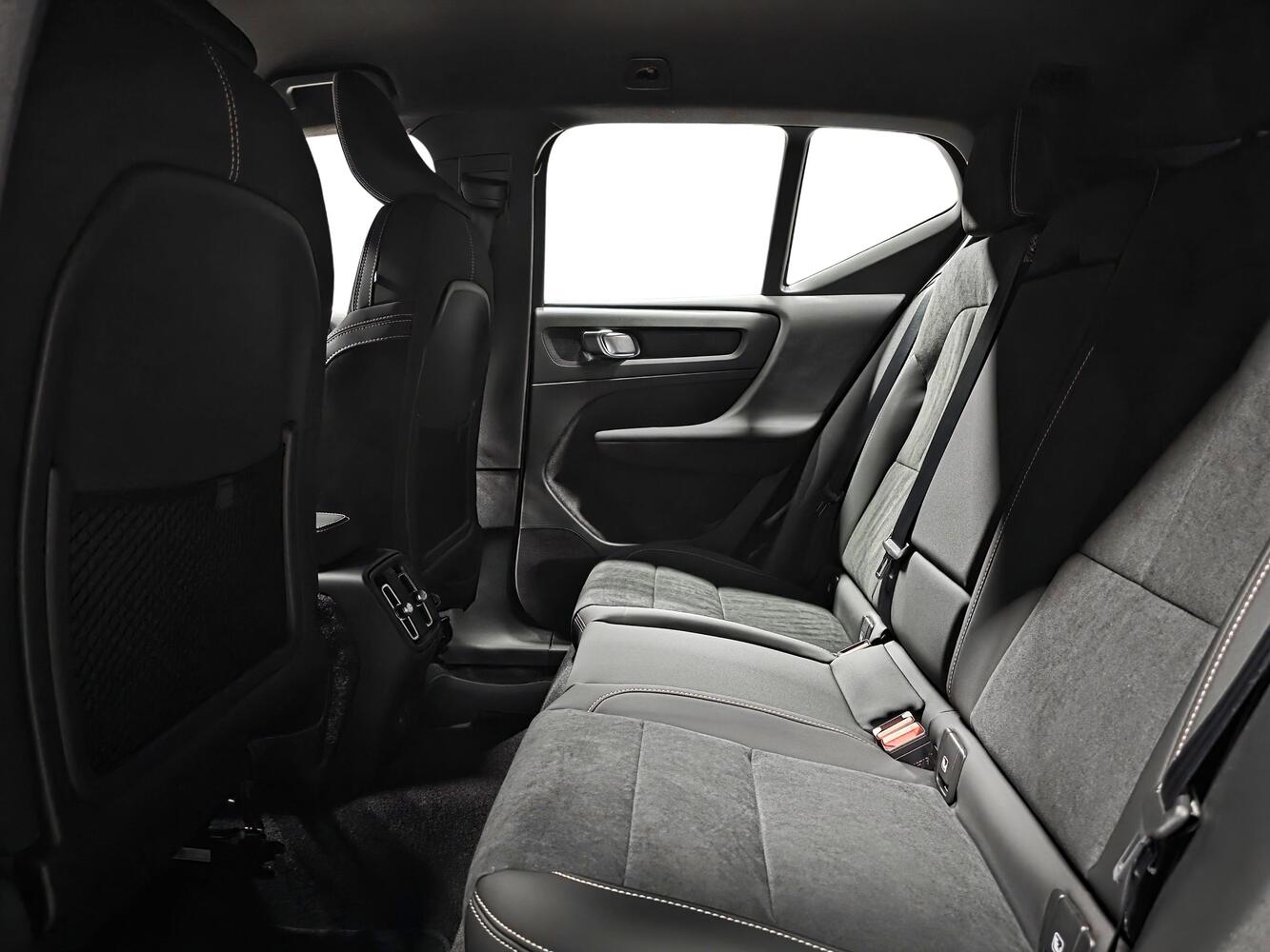 Volvo EX40 vaihtoauto
