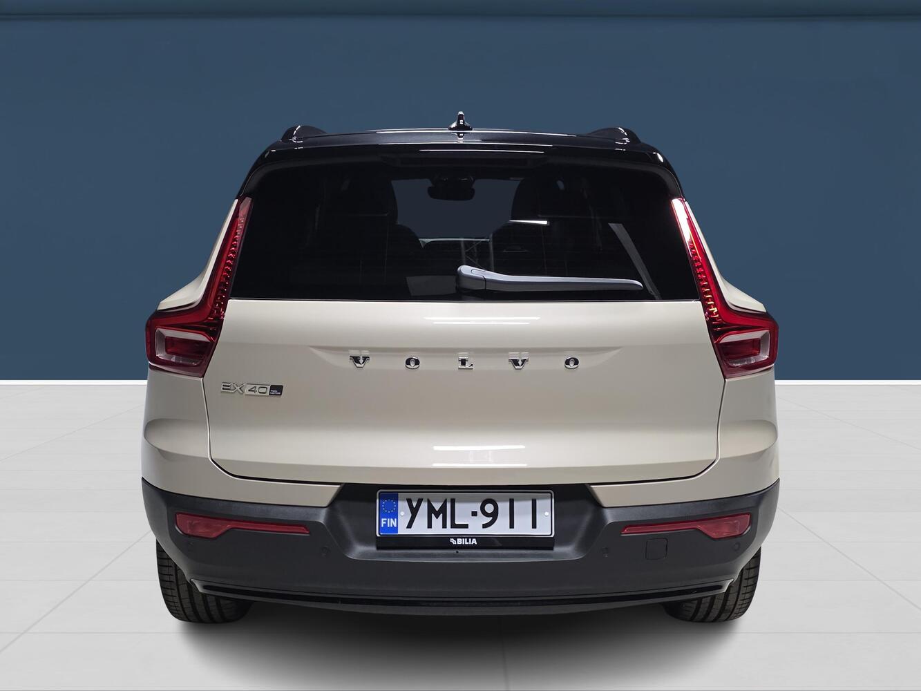 Volvo EX40 vaihtoauto