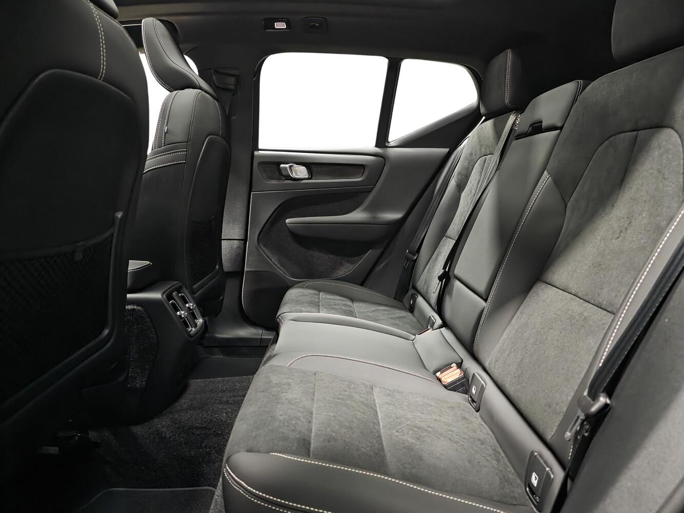 Volvo EX40 vaihtoauto