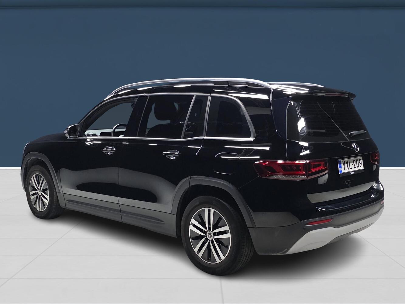 Mercedes-Benz GLB vaihtoauto